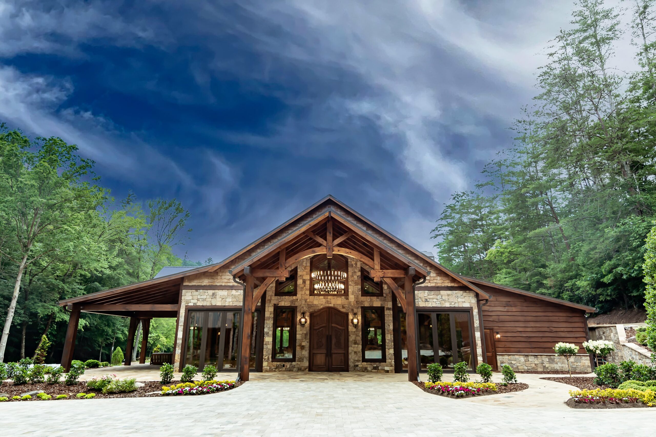 How to Plan and Host a Smooth Weekend Wedding Ceremony