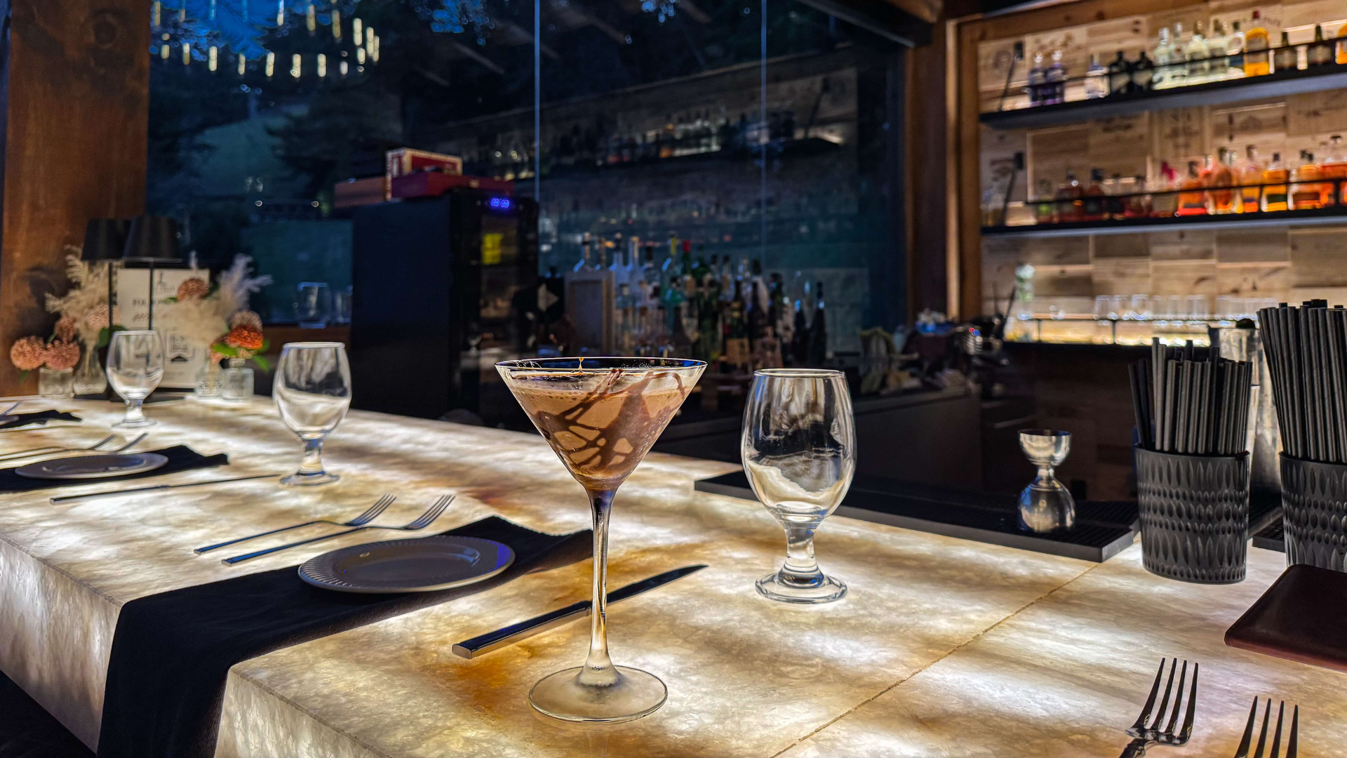 Inside the Conservatory Bar: Crafting Cocktails with a Mountain View
